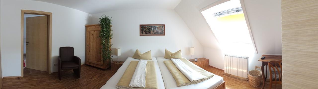 " Zum Alten Schlawiner " Orsingen-Nenzingen Bagian luar foto